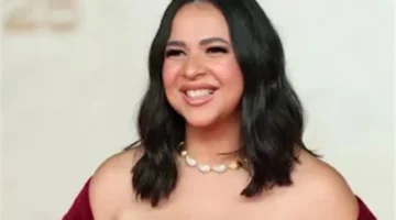 قائمة الأعمال الكاملة.. رحلة إيمي سمير غانم بين شاشات السينما والدراما والميكروفون الإذاعي